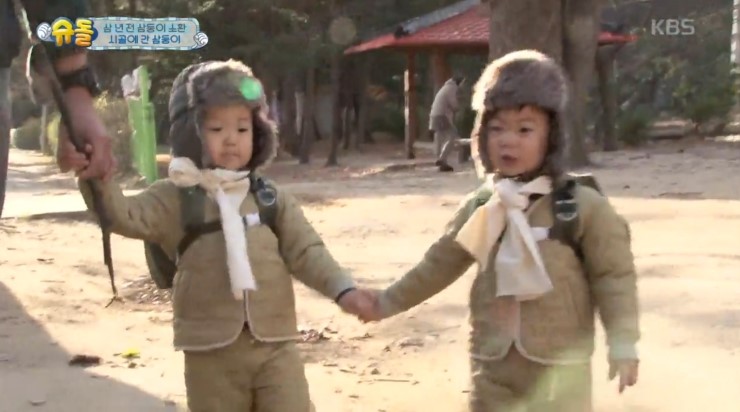  슈퍼맨이 돌아왔다 삼둥이 깔깔이 입고 시골체험 재방송 아동깔깔이판매처