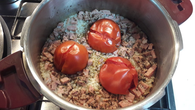 [요리] 근 일주일 내내 먹은 토마토밥....ㅋ