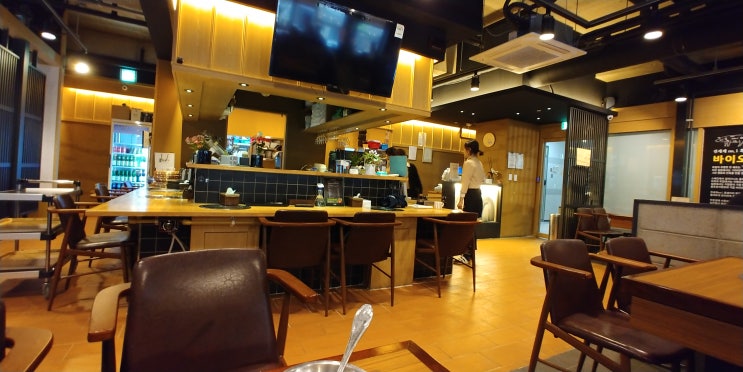  수요미식회에 나왔던 마곡 배꼽집 갈비탕 먹고 왔습니다