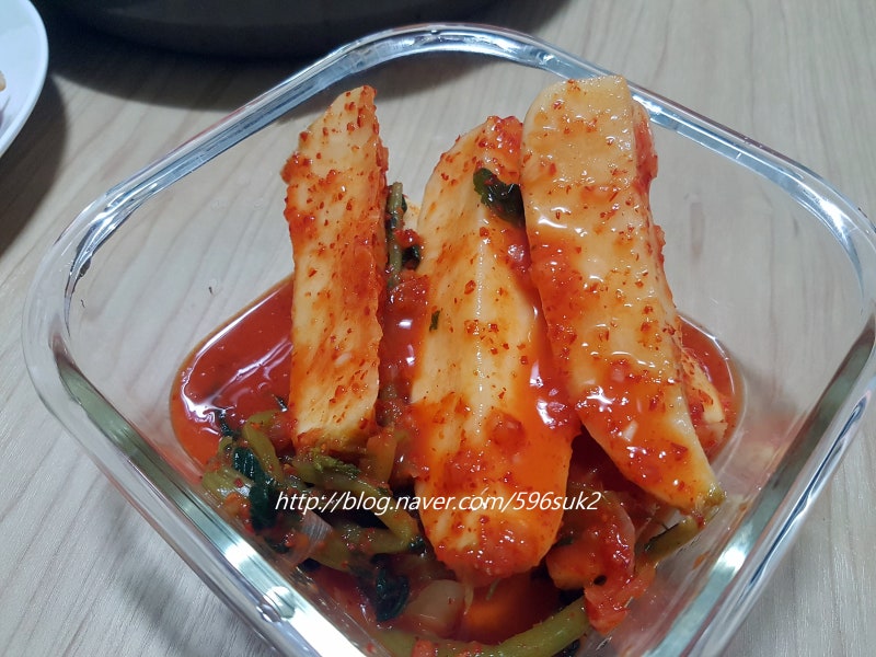 비비고 총각김치 맛있네요