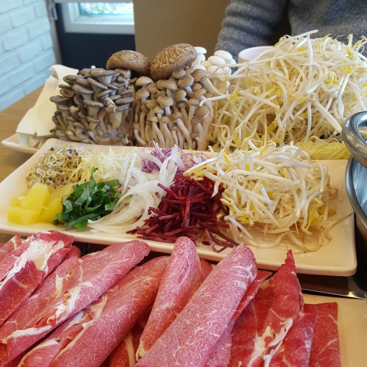  북정동 샤브향! 오랜만에 고고(*•̀ᴗ•́*)و ̑̑