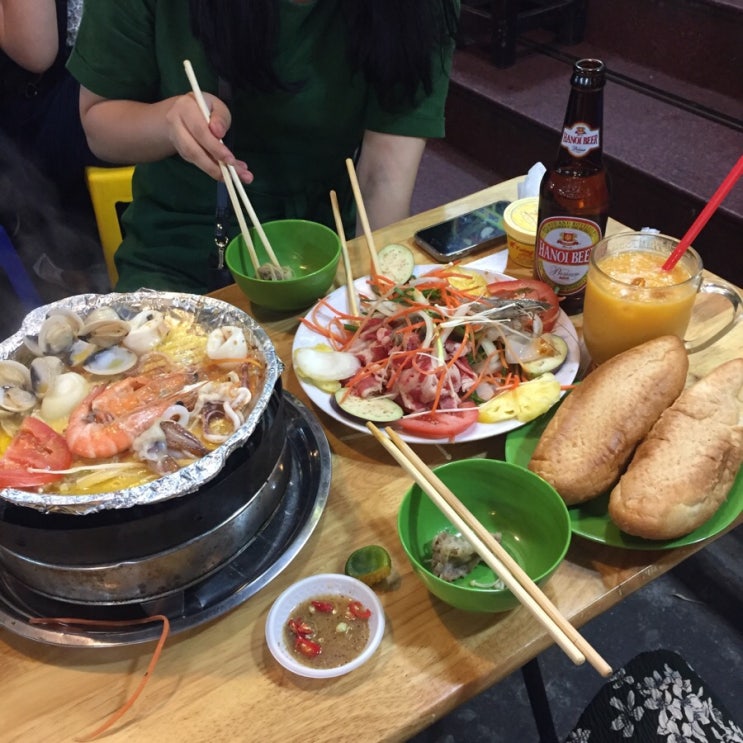 [베트남 하노이] 맥주 거리에서 bbq 먹기 !