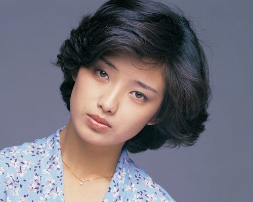  70년대 전설의 아이돌 [야마구치 모모에]와 그녀를 차지한 남자 [미우라 토모카즈]