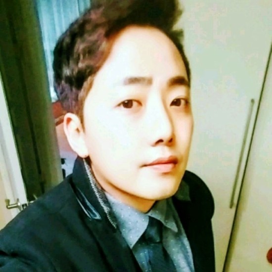  2017년 11월 28일 오전 7시 45분