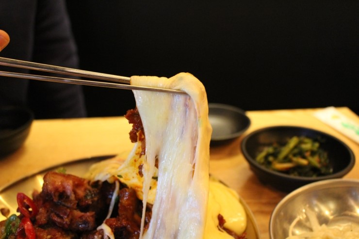 O'SUE 이미지