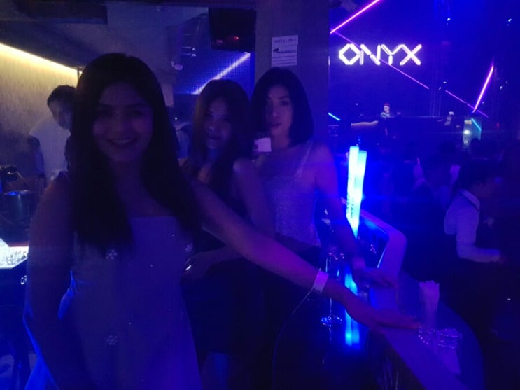 방콕밤문화&오닉스클럽VIP 7분의 형님 방콕밤문화&오닉스클럽VIP 7분의 형님