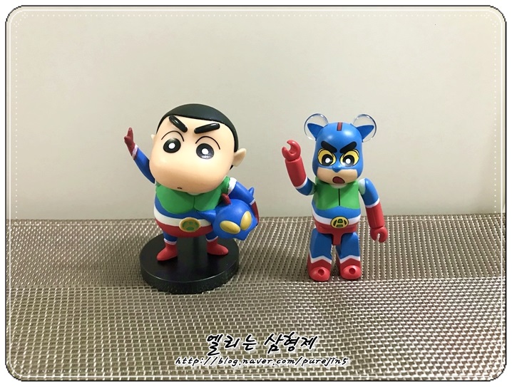  액션 가면 짱구 100% 베어브릭 리뷰 "액션가면 사주세요!!"