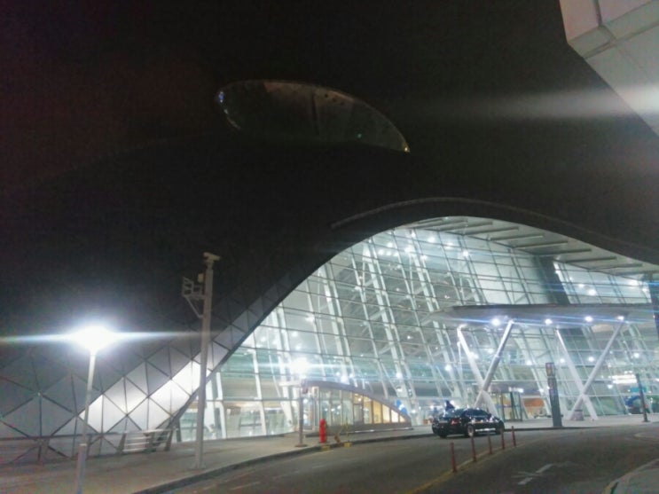  인천공항에서 노숙하는 초보 오사카여행자