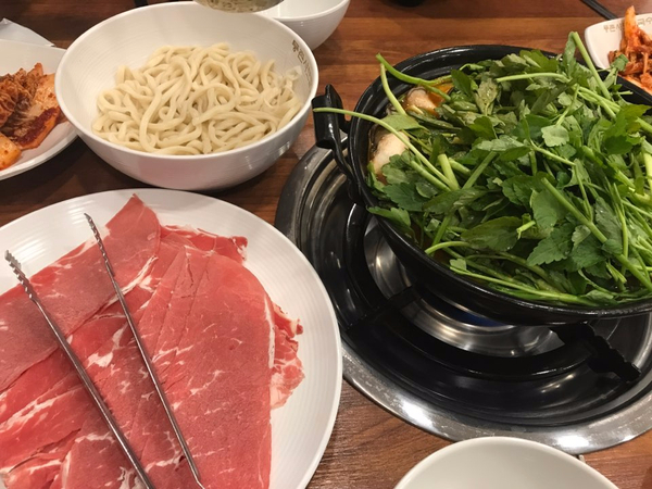  아산 신용화동 맛집 등촌 샤브 칼국수 니얌니얌 쯔압쯔압