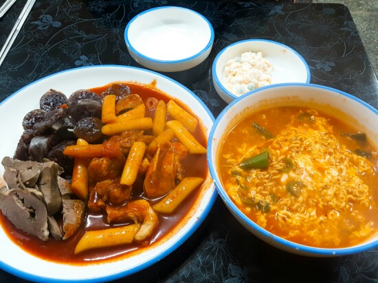  경대쪽문 쪽문분식 
