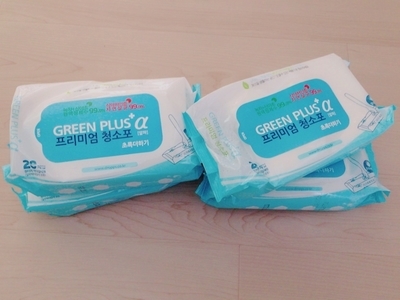  임산부는 쪼그려앉아 방닦기 너무 힘들다.