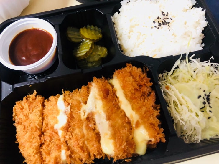  부천 괴안동 맛집 - 모미락 소사본점, 치즈돈까스 완~맛!