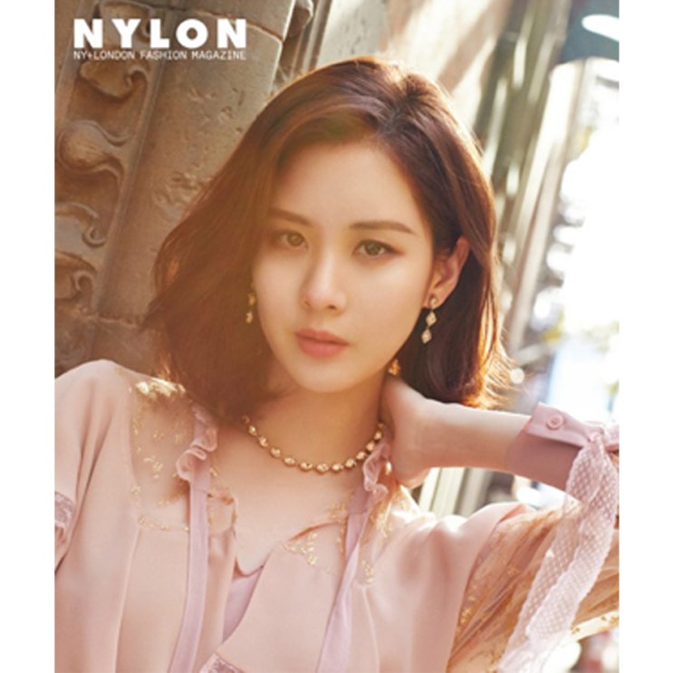 서현 : 나일론 HAIR 꽃비_순수 이야기점 MAKE UP 경미_순수 이야기점. 서현 : 나일론 HAIR 꽃비_순수 이야기점 MAKE UP 경미_순수 이야기점.