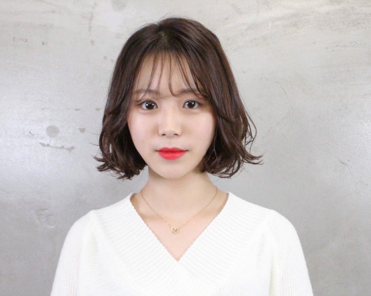 짧은단발머리컷 c컬로 스타일완성!
