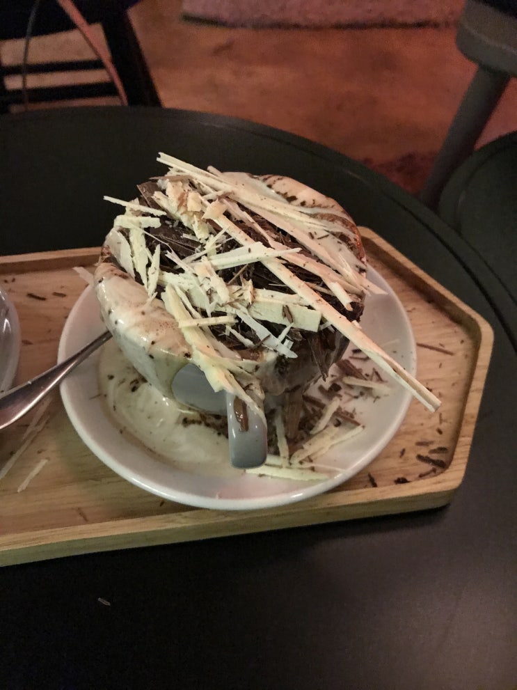  울산 달동 핫한 카페 메이즈 커피