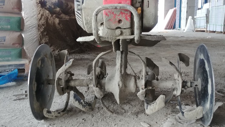 모래 시멘트 섞는 기계 장비 모래갈이 구글기 관리기 로타리 회동구 뷰