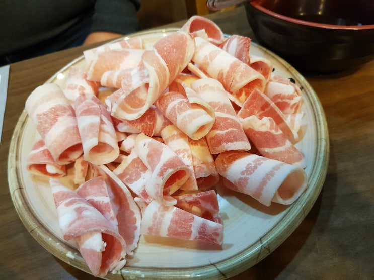 [대전/서구/둔산동] 대전 대패 삼겹살 맛집, 쌈밥맛집 - 쌈꾼