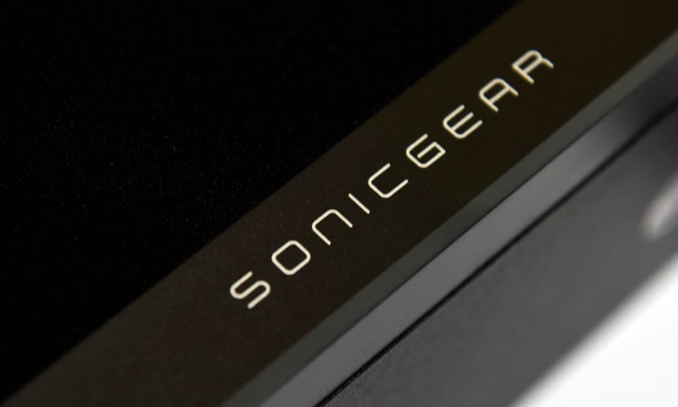 우렁찬 소리의 SonicGearLab 소닉기어 SPACE3 2.1채널 블루투스 PC스피커
