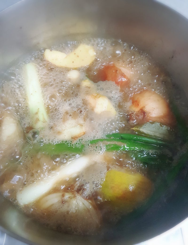 돼지고기수육삶기 육수도 버리지 마세요. : 네이버 블로그