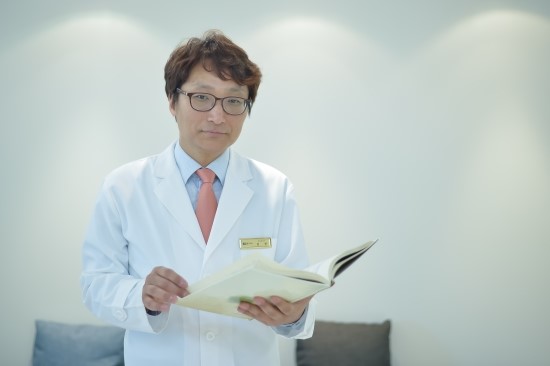  [휴한의원 노원점] 양극성장애에서 경조증 삽화의 증상과 진단 기준은?