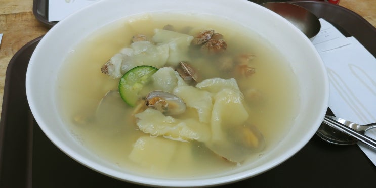  신부동 수제비 면채반 : 천안 야우리 푸드코트