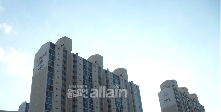  양덕동 한일2차아파트 전세 79(24) 동남향 로얄층 깨끗함 전세 1억6천만원 빠른입주