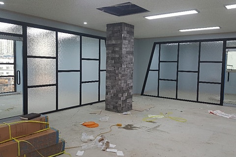 중리유리，샷시/석적유리 이미지