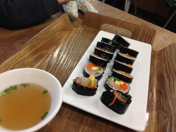 천안 바르다김선생 : 신부동 야우리시네마 푸드코트