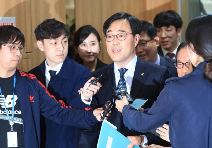  정두언·정태근 "왜 자한당 의원들이 벌벌 떨고 있냐면요"