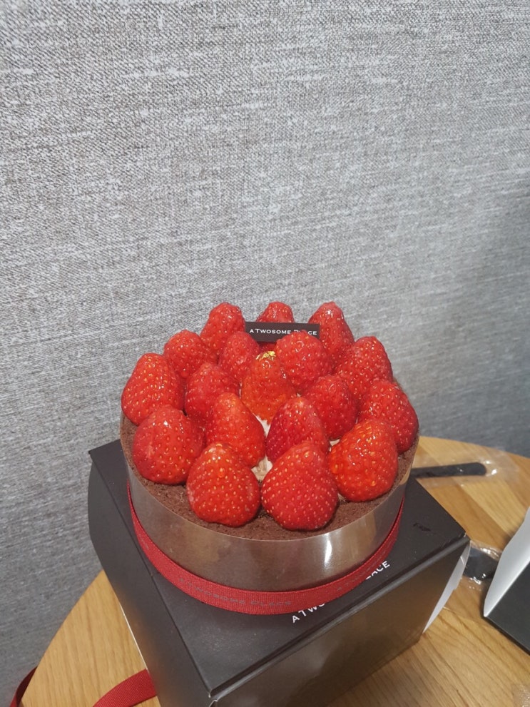 [안산중앙역]투썸플레이스 케이크 스트로베리 초콜릿 생크림