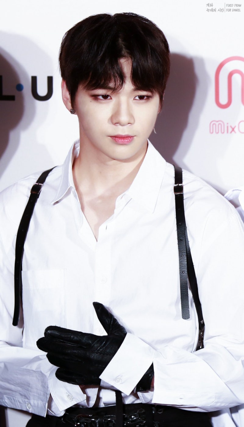 강다니엘케이콘 엠카워너원 공항다니엘 그밖강다니엘광고 자꾸나와요 히히