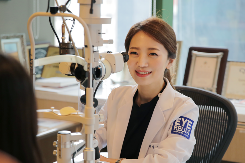 ICL렌즈삽입술, 꼭 확인해야 할 사항은?