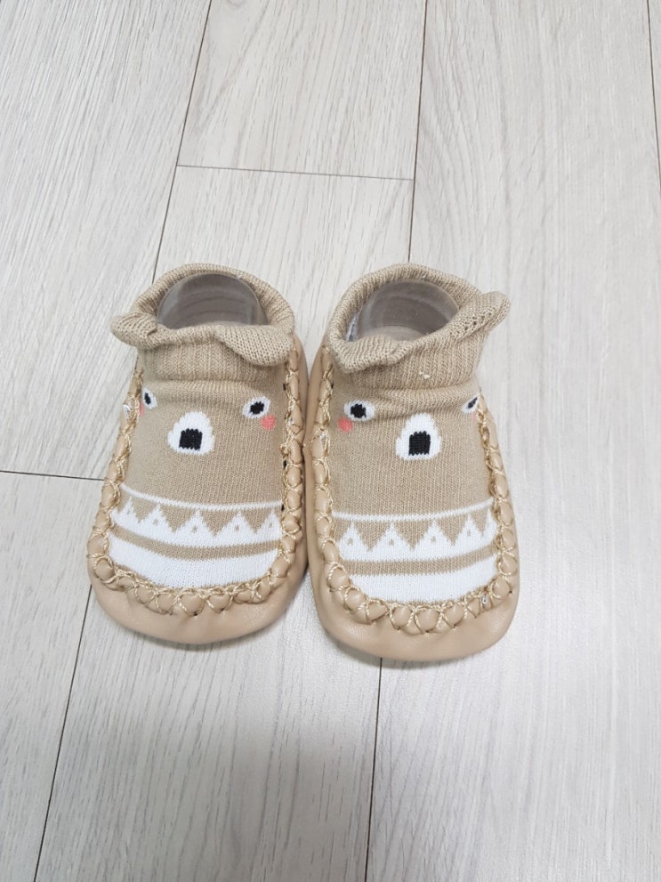  맘엔꽁 아기걸음마신발 깜찍해요!