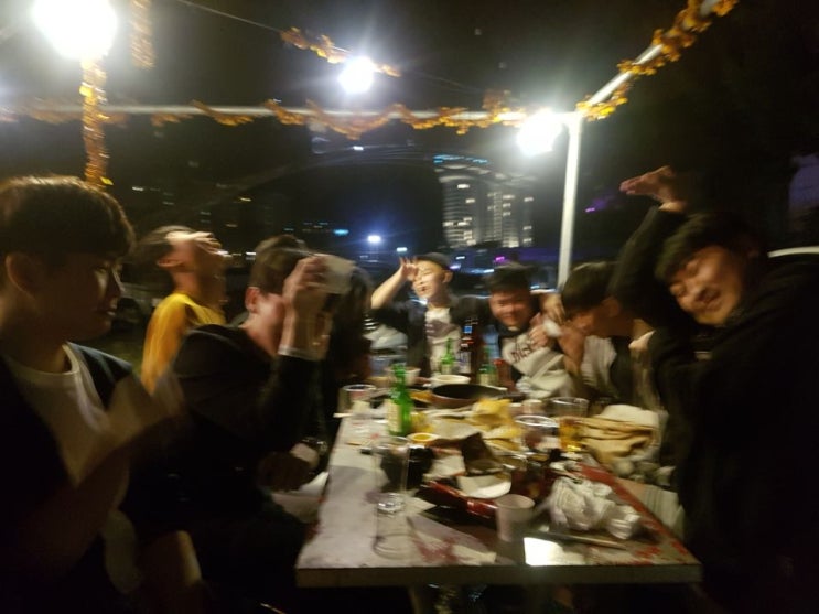  강릉후아유게스트하우스 새벽2시이후에도 끝나지 않는 파티 고기,술,스낵 무제한~!!!