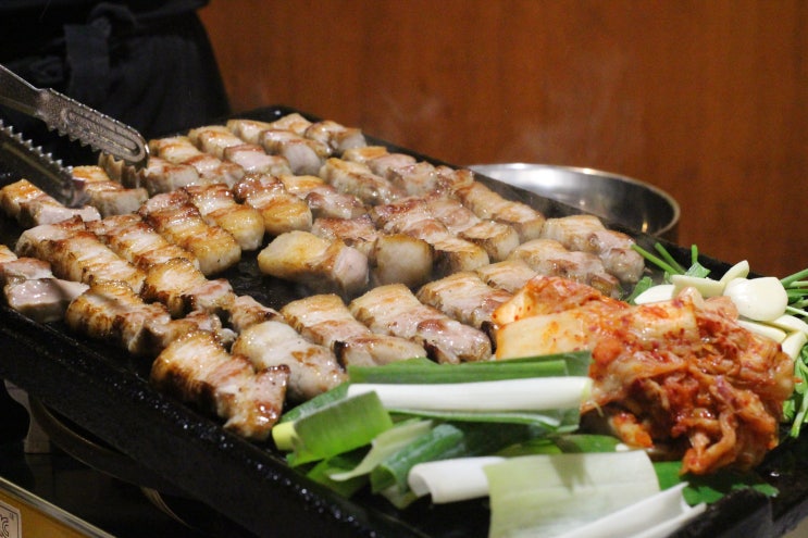 금천구 맛집 :: 육즙이 넘쳐흐르는 맛있는 고기집 "상상돼지"