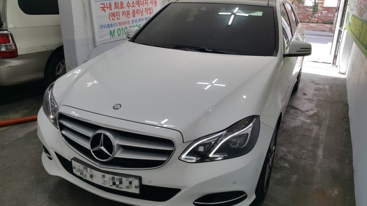 벤츠 E250,  60.000km 수소클리닝 작업사진 입니다.