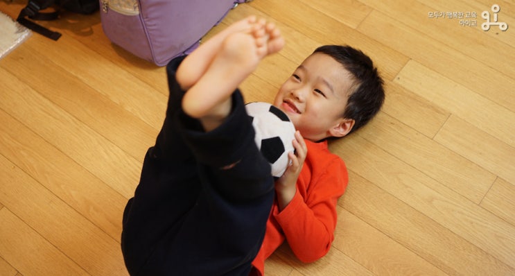 올바른 자세와 성장을 돕는 키즈 필라테스 후기 올바른 자세와 성장을 돕는 키즈 필라테스 후기