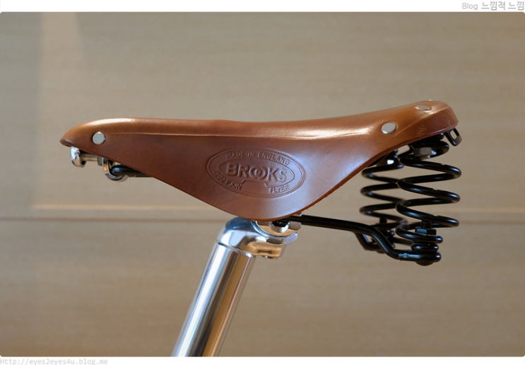  약 12년째 사용중인 브룩스 플라이어 안장 Brooks Flyer