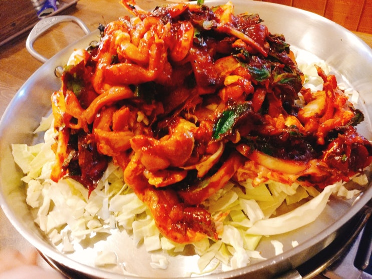 충대닭갈비 대학가는 역시 푸짐한 양 저렴한 금액