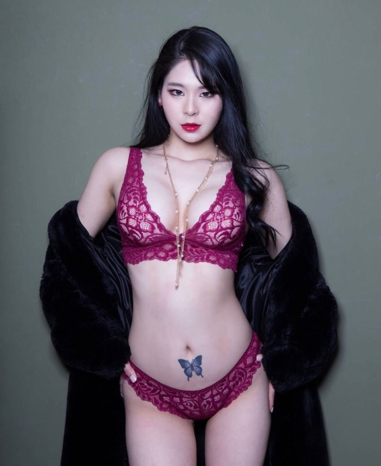 몸매좋은 나비녀 사이즈가 궁금
