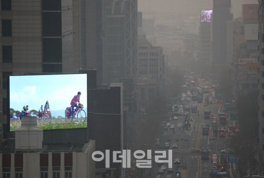 경유세 오르나..정부 워킹그룹 "유류세 개편 검토"