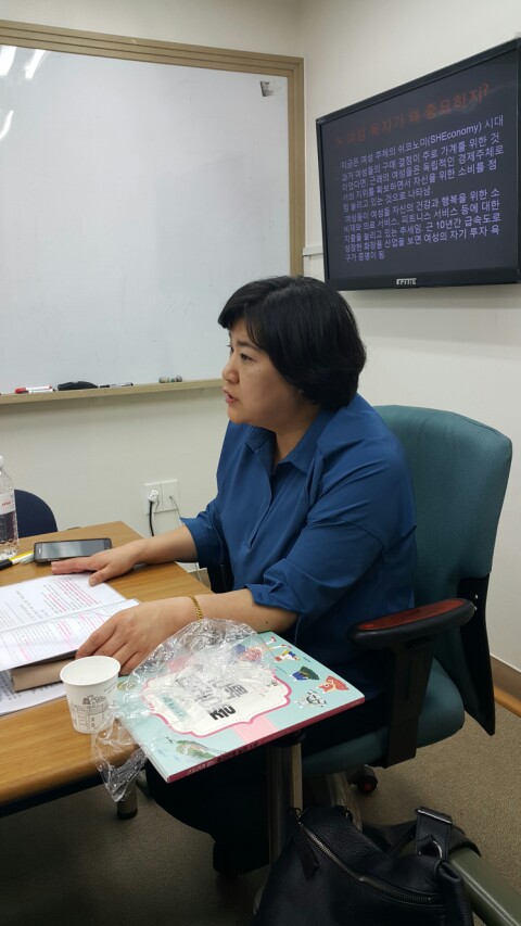  출판 아이디어로 우뚝 선 김영애 책지 대표