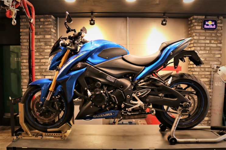  2015년식 스즈키 S1000 ABS 작업완료!