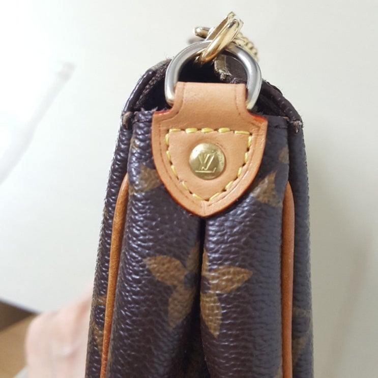  명품가방 수선 강남사