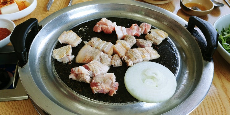  천안 구성동 삼겹살 맛집 청룡식당 [솔직아재후기] : 성정동 분점 영업시간 및 메뉴 등