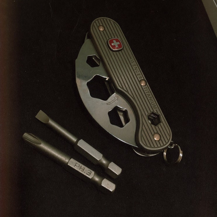  WENGER TITANIUM LINE 2 웽거 티타늄 2 멀티툴