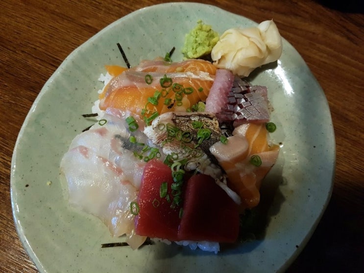  언제나 맛있는 사월식당