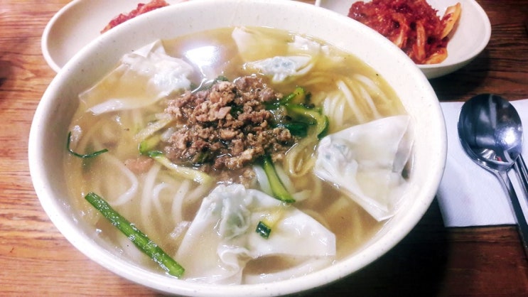 오늘의 런치 <명동교자 칼국수> 오늘의 런치 <명동교자 칼국수>