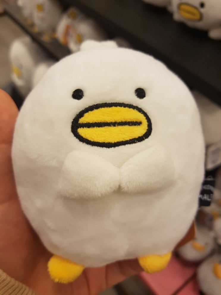  눈 뜨자마자 핸드폰을 켜고