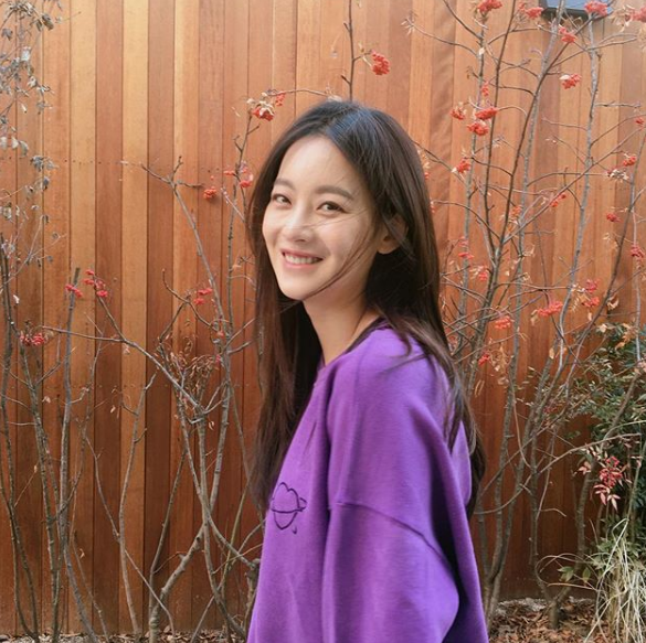 연예인 보라색옷, 보라색코디 사진모음.